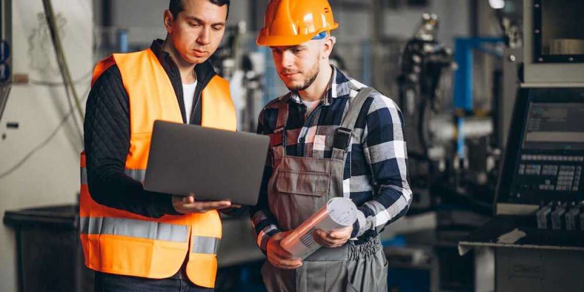 Benefits of Using A Field Worker Management Software Solution