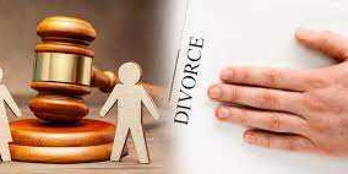 Navigating the Path to a Fresh Start Finding the Right Divorce Lawyer