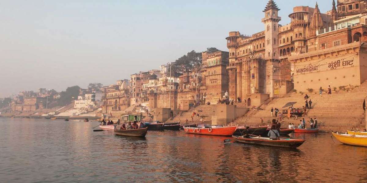 Family-Friendly Guide to the Golden Triangle Tour with Varanasi