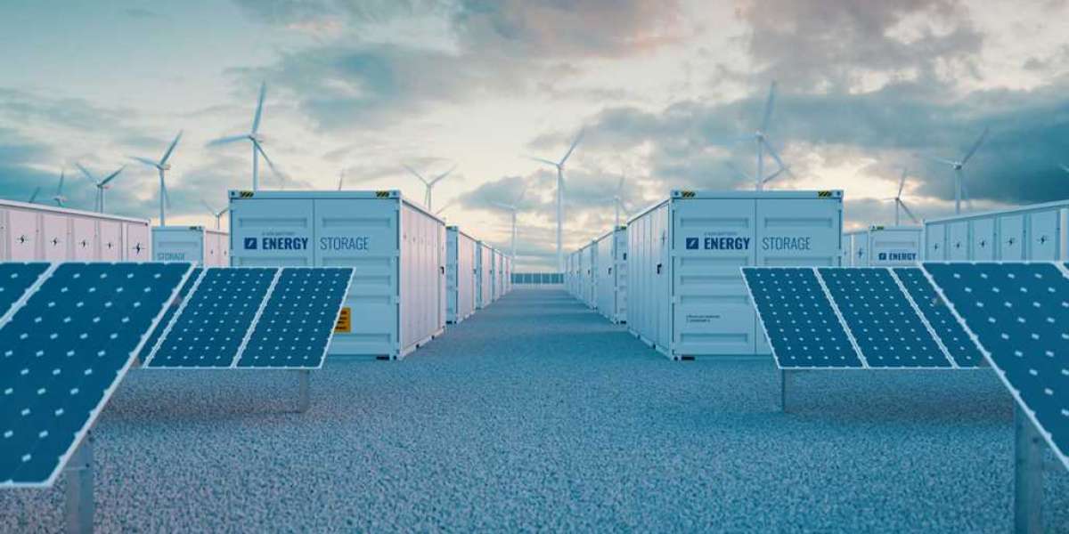 Liquid Solutions: The Versatility of Energy Storage in Modern Applications