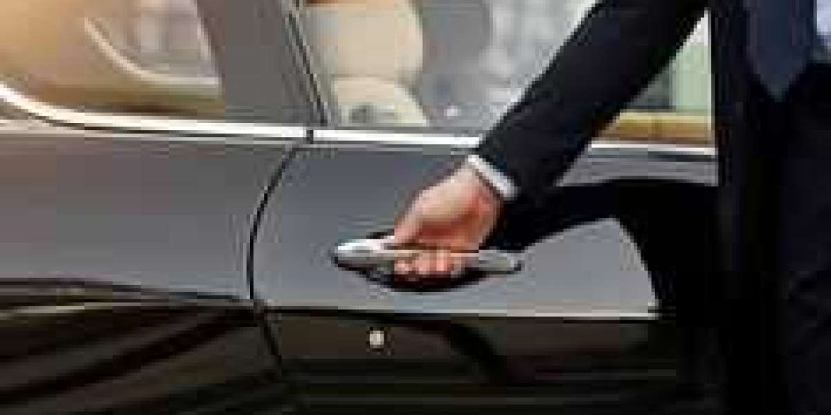 Chauffeur Service in Mississauga: Enhance Your Travel Experience