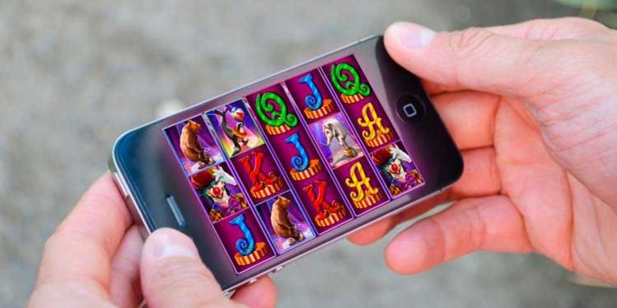 Understanding the Impact of Mobile Platforms on 9F Game's Development