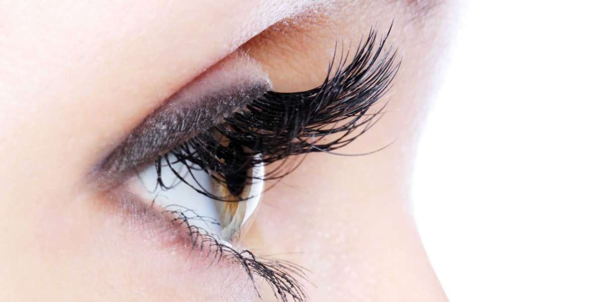 Achieve Stunning Lashes with Bimat Eye Drops