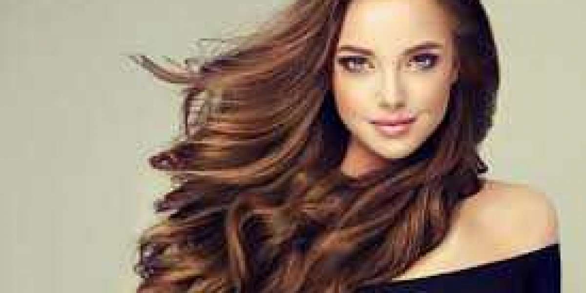 Get Stronger, Shinier Hair with Biotin Tablets: The Complete How-To