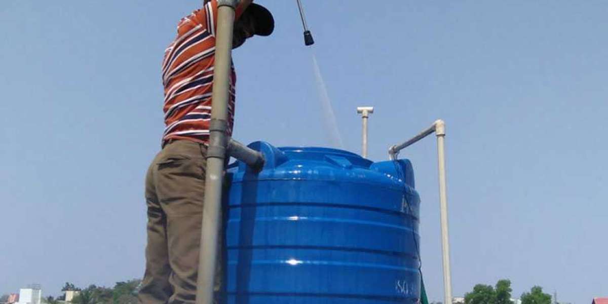The Ultimate Guide to Water Tank Cleaning