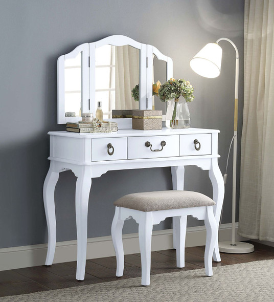 Personalize Your Retreat: Find Customizable Bedroom Furniture Online