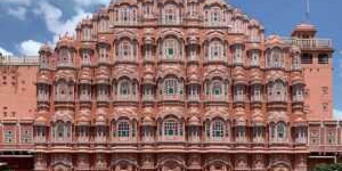 Jaipur Sightseeing Taxi: Customizing Your Tour for a Personalized Experience