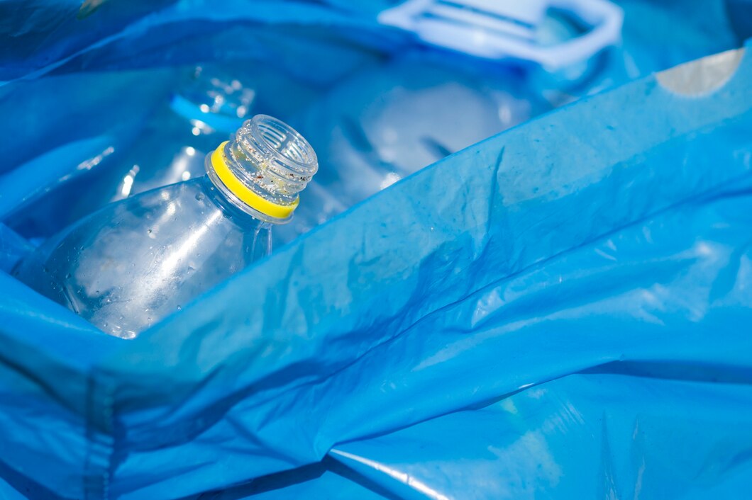 Top 5 Benefits Of Converting VIXLA Plastic Waste Into Oil - World News Fox