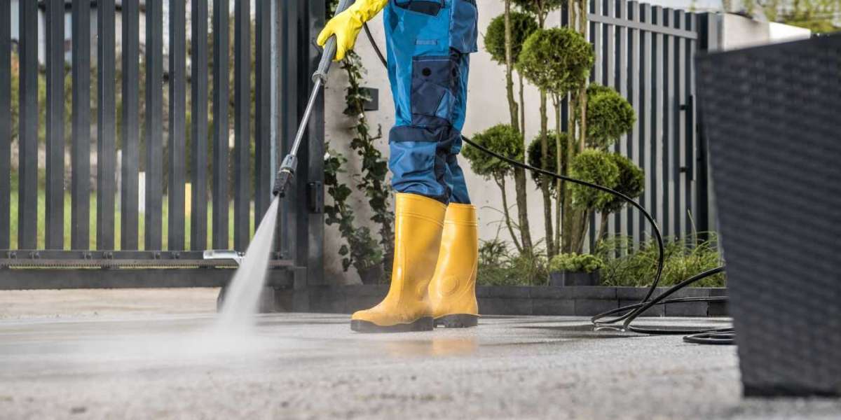 Ten Advantages Of Power Washing Your Driveway