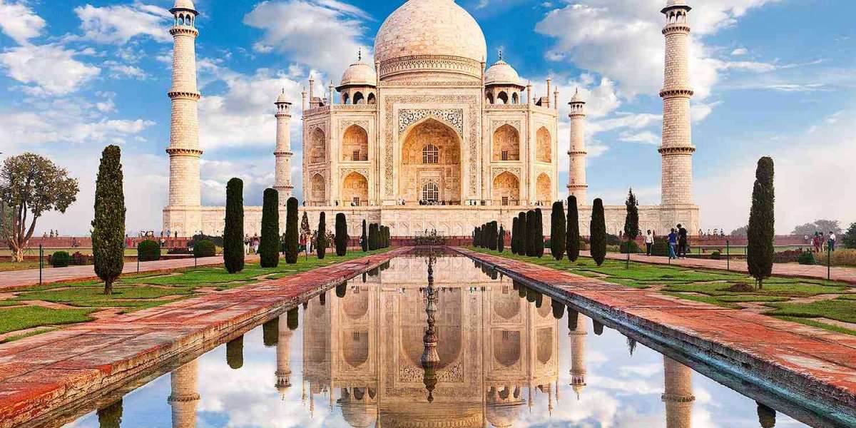 Book Taj Mahal Sunrise Tour By Car From Delhi | The Imperial Tours