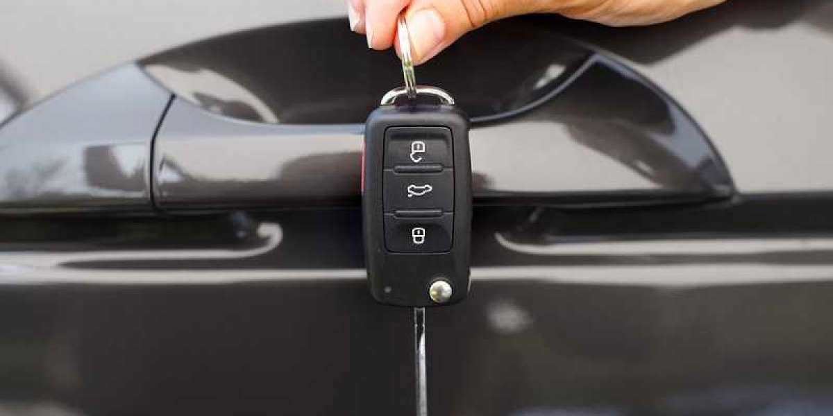 Swift Solutions: Fast and Efficient Car Key Repair in Dubai