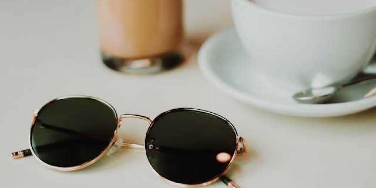 Your Ultimate Online Sunglasses Store in Pakistan: Thrifty Optics