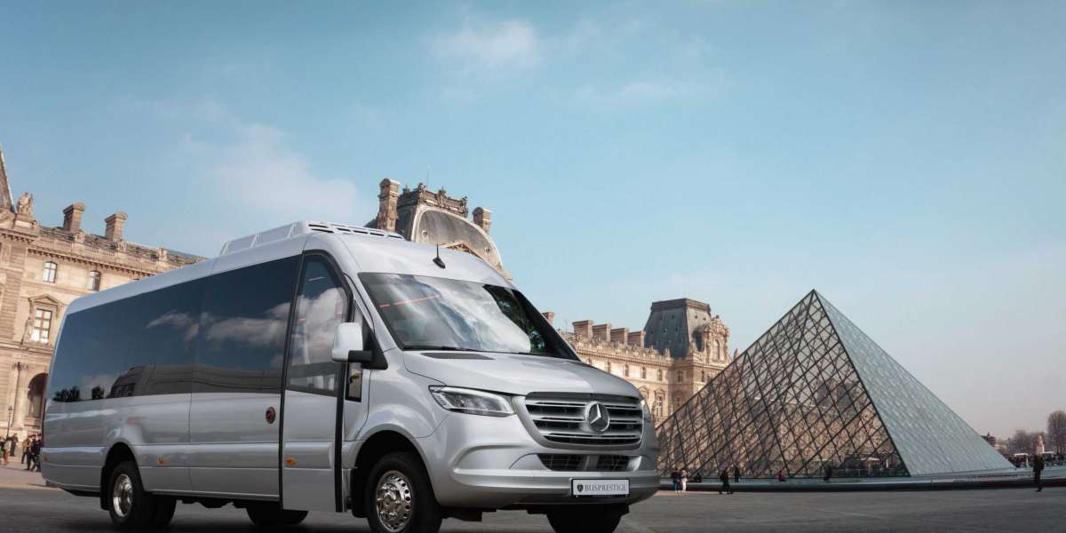 Ultimate Guide to Minibus Hire in Oxford: Tips, Providers, and FAQs