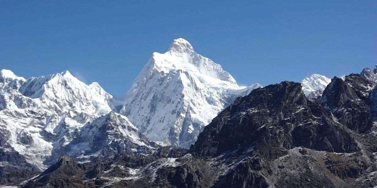 Kanchenjunga Base Camp Trek Difficulty