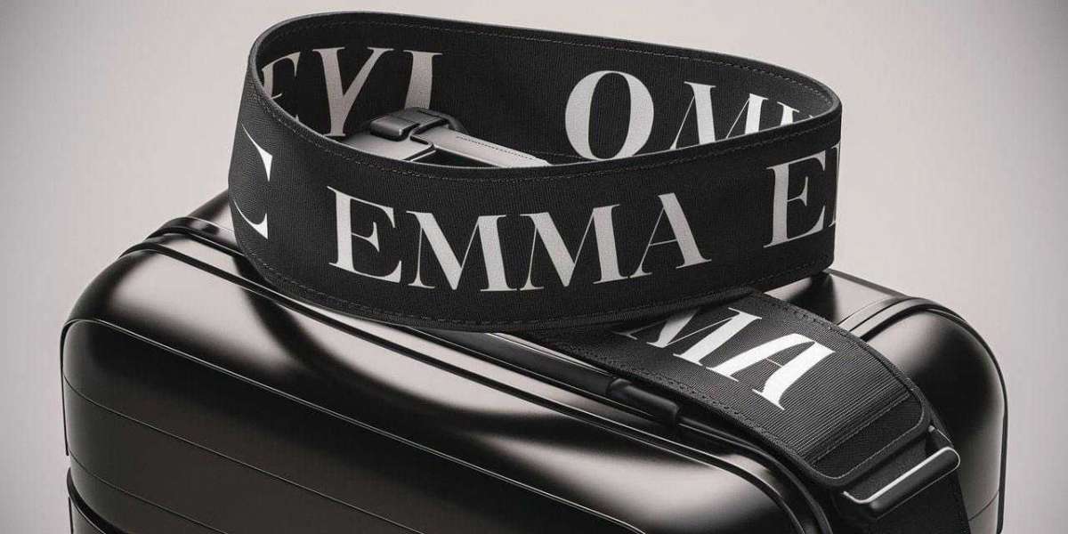 Travel in Style: The Magic of Personalised Luggage Straps