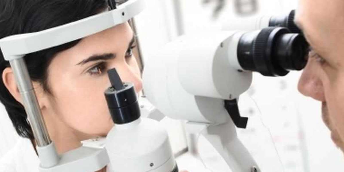 Which Degree Is Best for an Eye Doctor?