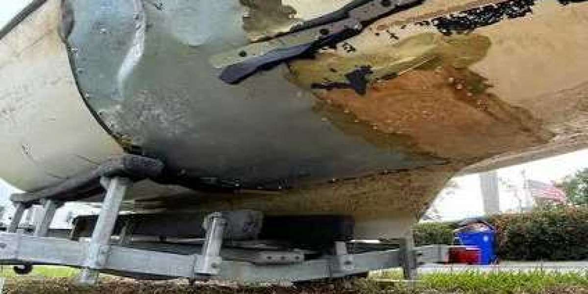 Boat Salvage Yards: Save Big on Repairs with Our Marine Salvage Solutions