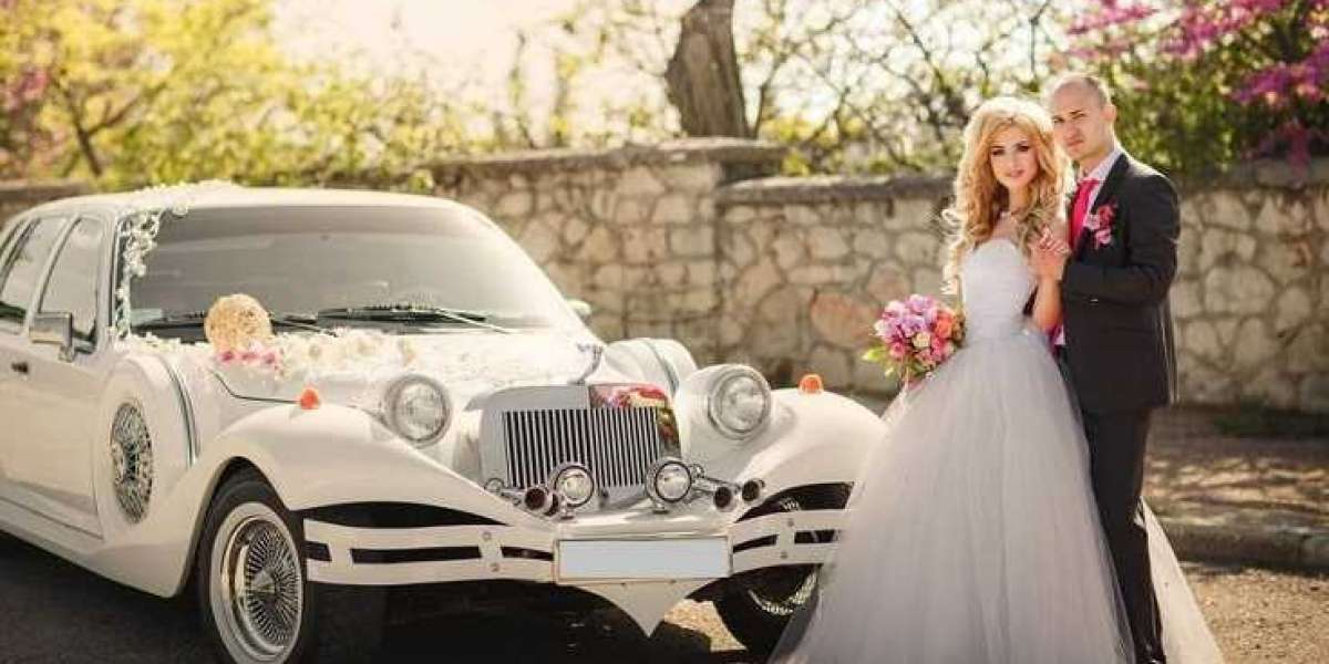 Wedding Limo Service: Luxury Rides for Your Dream Wedding