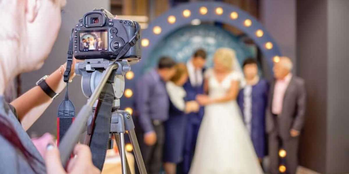 Reliving Your Special Day: Expert Wedding Videography with Flashback Feels