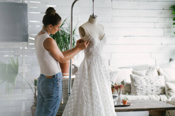 The Wedding Dress Shopping Journey: From Dream to Reality – Ray Charles