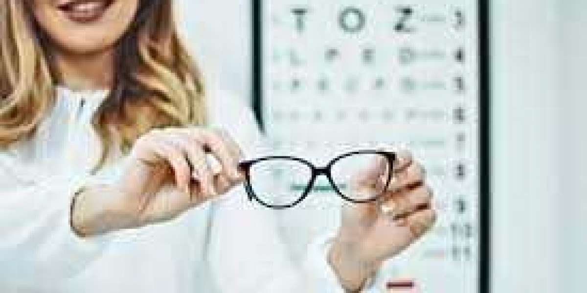 Oakville Optometrist | Rebecca Optical: Your Partner in Eye Health