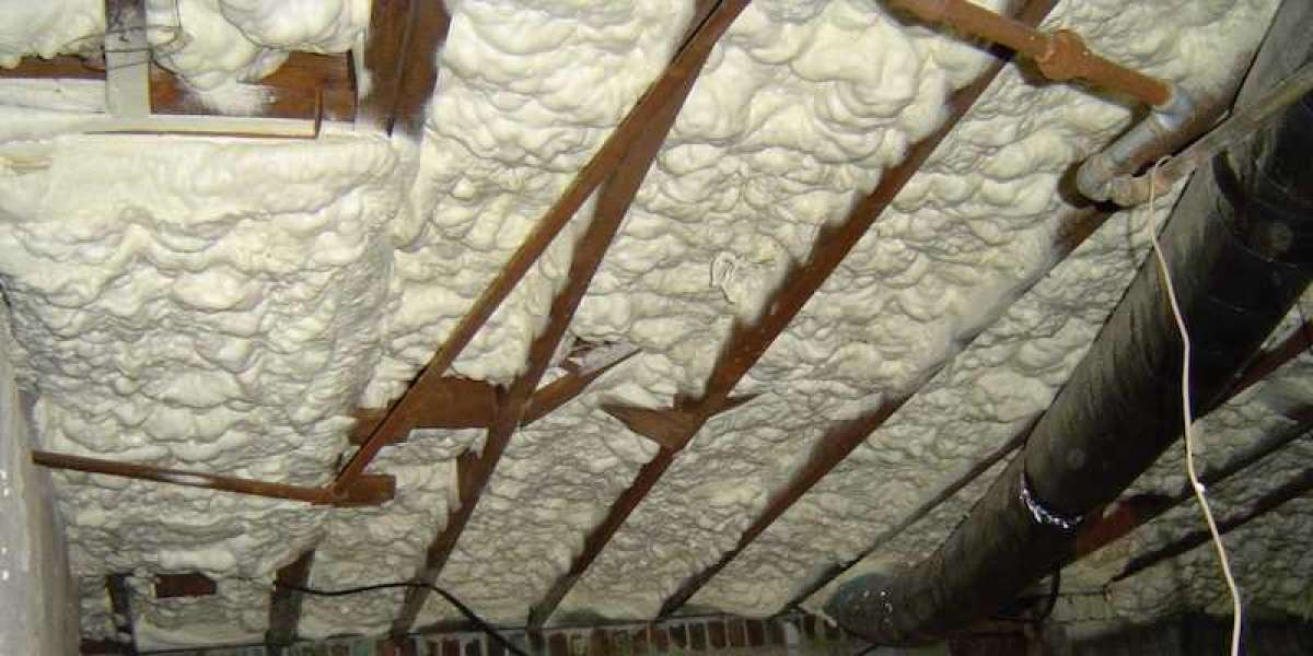 The Benefits of Spray Foam Insulation for Retail Spaces