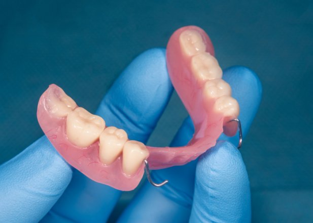 What Full Dentures Can Do to Improve Your Smile and Confidence Article - ArticleTed -  News and Articles