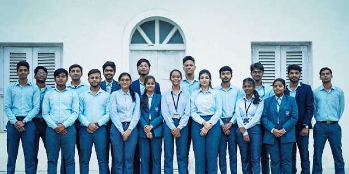 Achieve Excellence at SITM – Ranked Among the Top BCA Colleges in Kolkata.