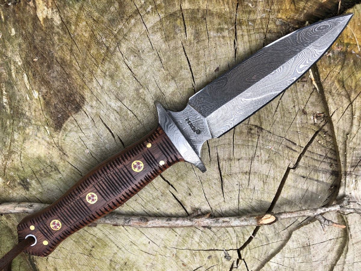 6 Essential Features to Look for in the Best Hunting Knives for UK Outdoors