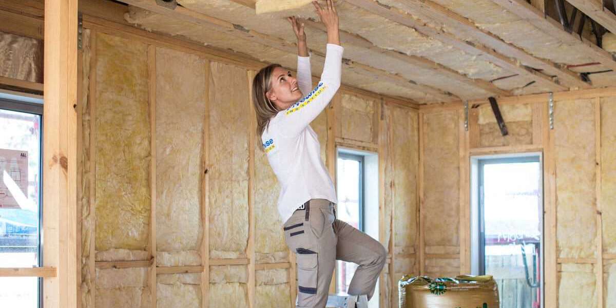 How to Choose a Spray Foam Insulation Contractor in DeFuniak Springs, FL