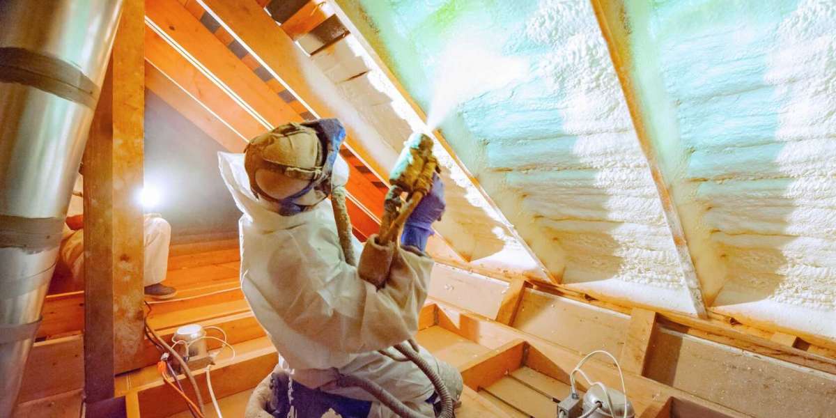 What Should You Look for in a Spray Foam Insulation Company in Batavia, NY?