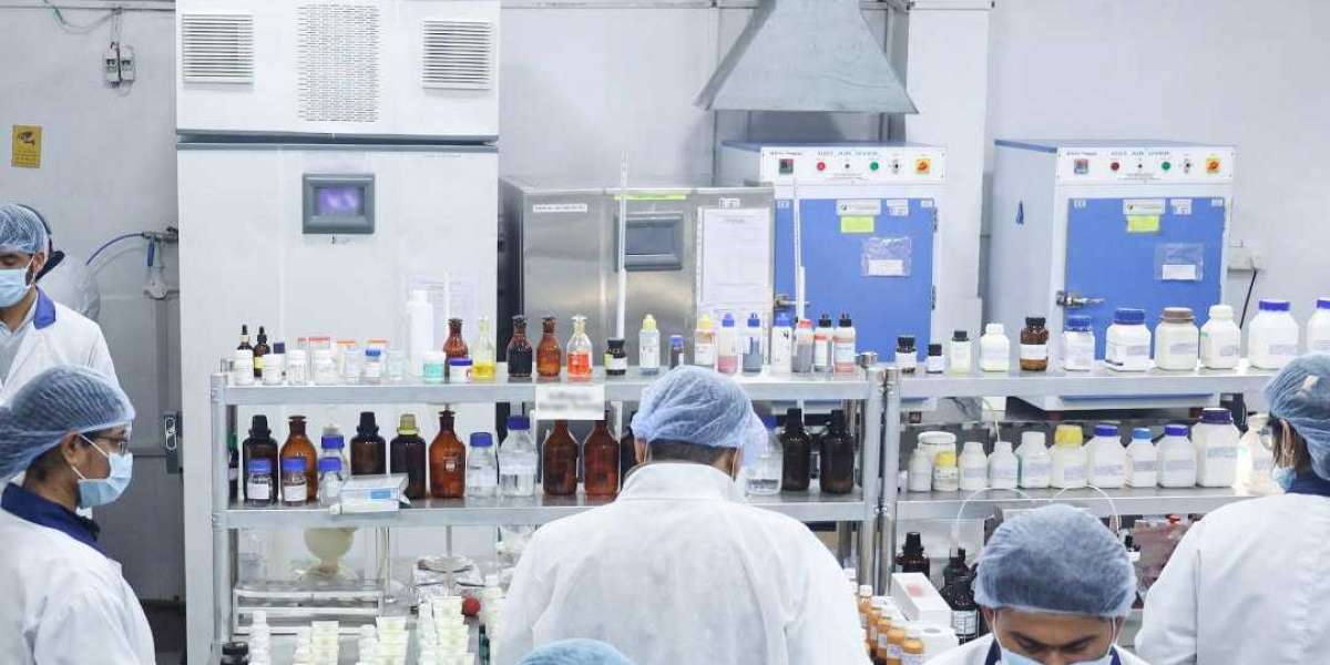 From Skincare to Haircare: How Naturis Cosmetics Redefines Customised Cosmetics Manufacturing