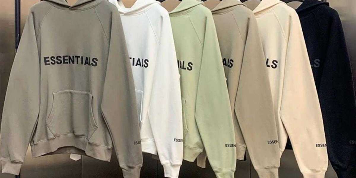 How to Choose the Right Essential Basics for Your Style