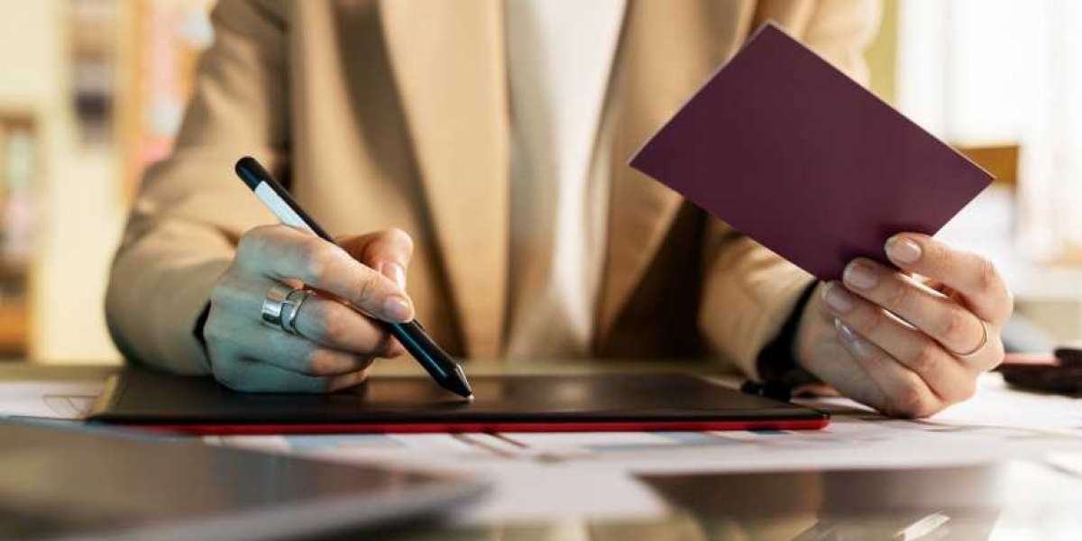 Lost Your Degree? Get a Duplicate Easily at UncleDocuments.com