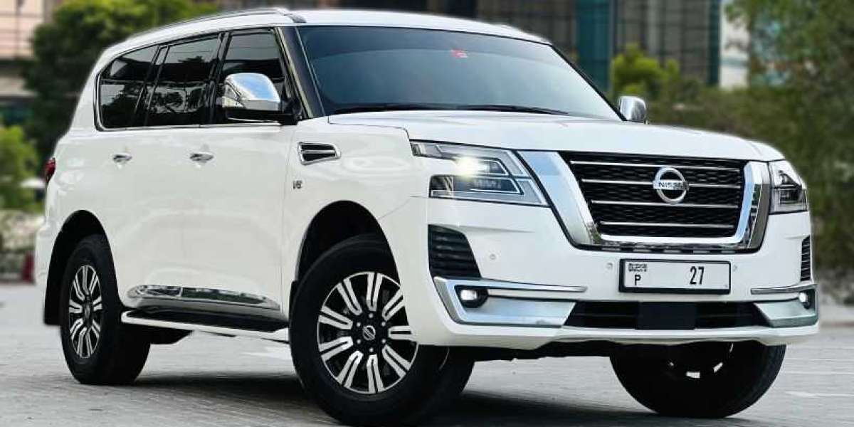 Luxury vs. Economy: How to Choose the Perfect Rental Car for Your Dubai Trip