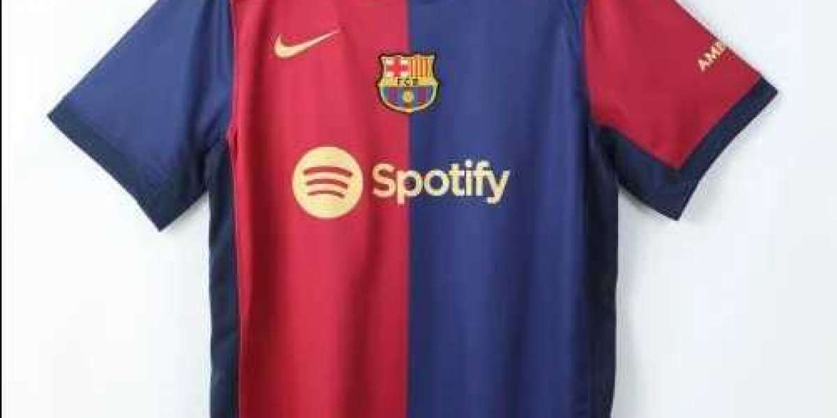 احصل على أفضل قميص برشلونة الأصلي الآن مع Sport Touch