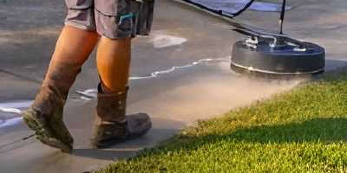 The Importance of Window, Roof, and Gutter Cleaning for Home Maintenance