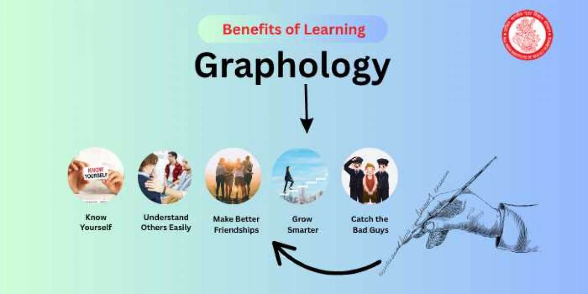 Benefits of Learning Graphology: Transform the Way You See People