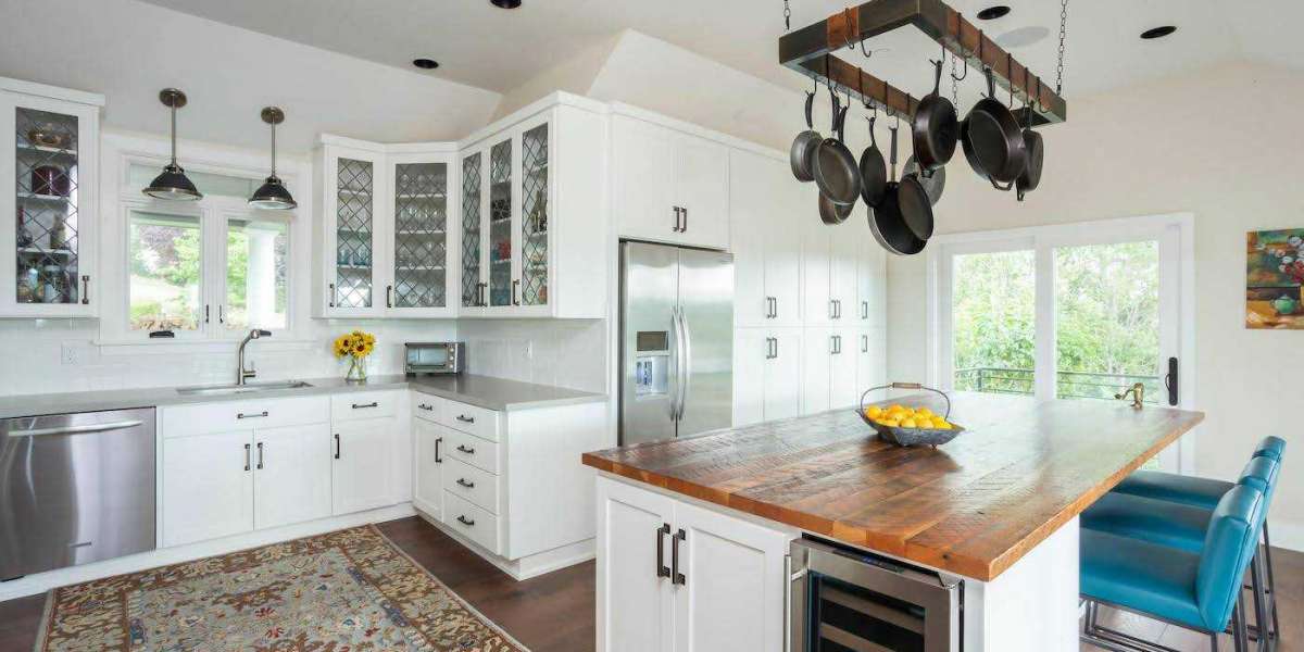Transform Your Kitchen with Expert Cabinet Refacing Services