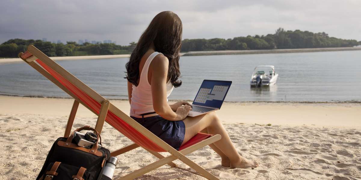 How to Stay Safe While Traveling: Tips for a Worry-Free Vacation