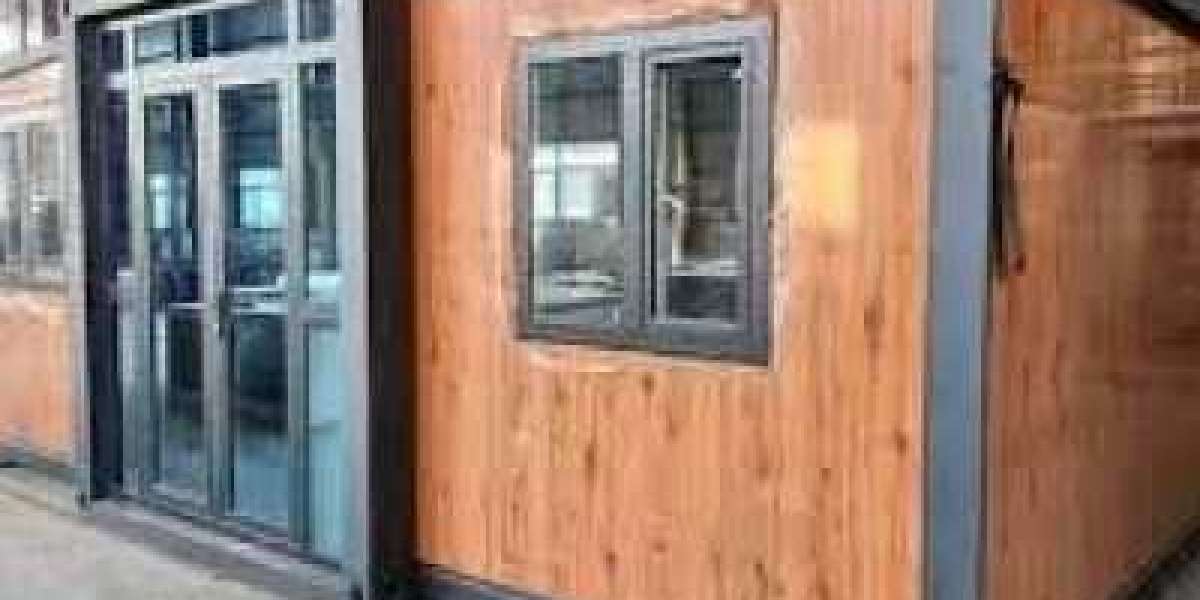 WHAT ARE THE Benefits OF Covering Window hangings?