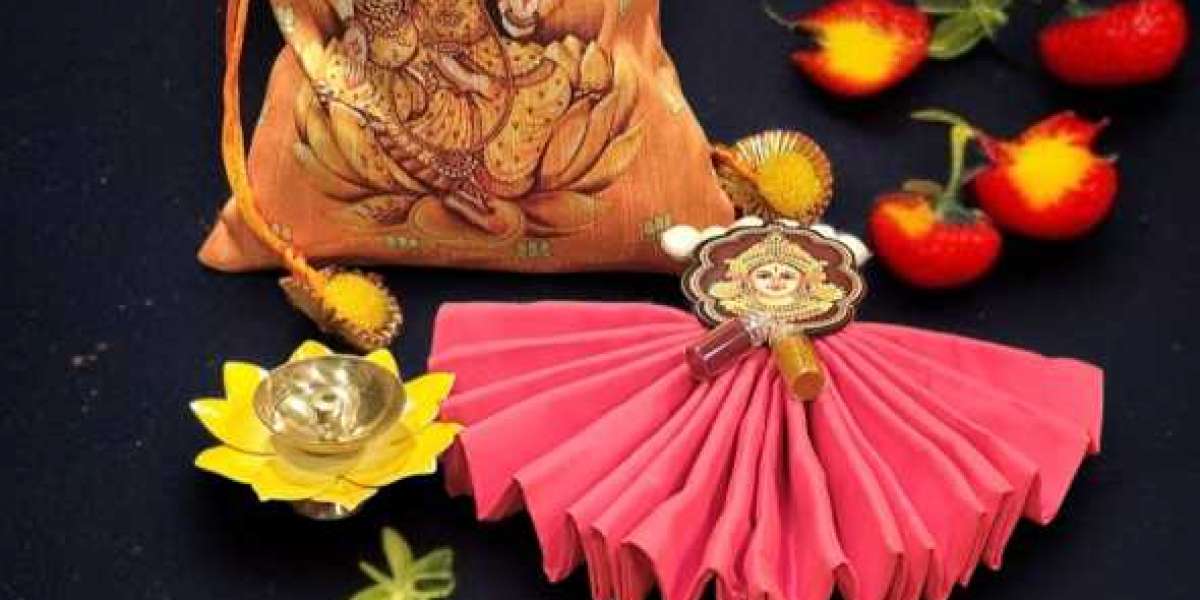 Unforgettable Housewarming Return Gift Ideas by Athulyaa