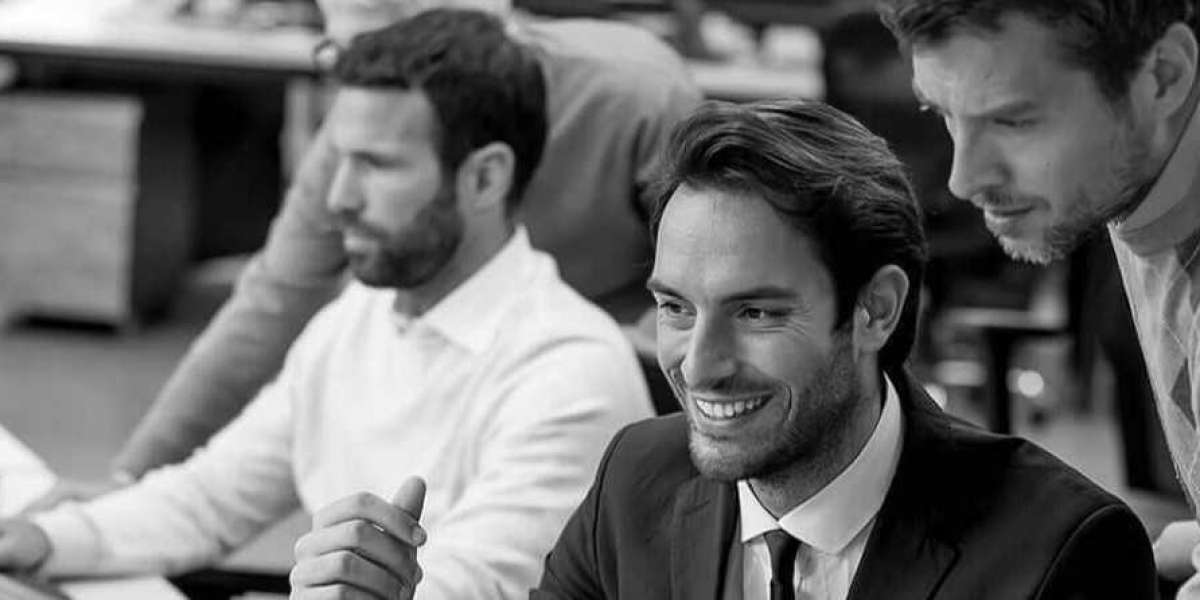 Fast & Reliable Cracked Laptop Screen Repair Melbourne Services