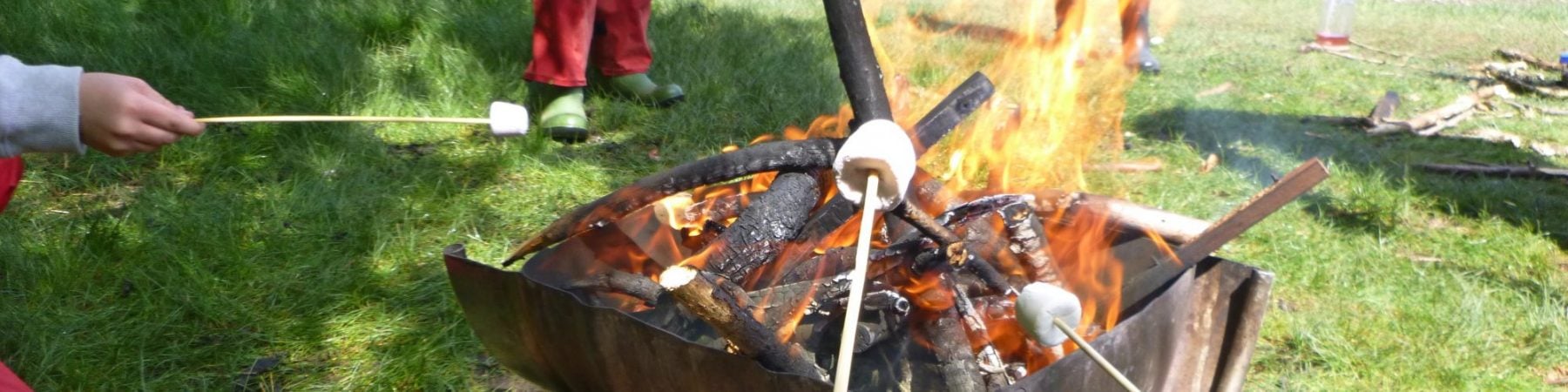 Try bushcraft activities for beginners, UK | Arete centre.